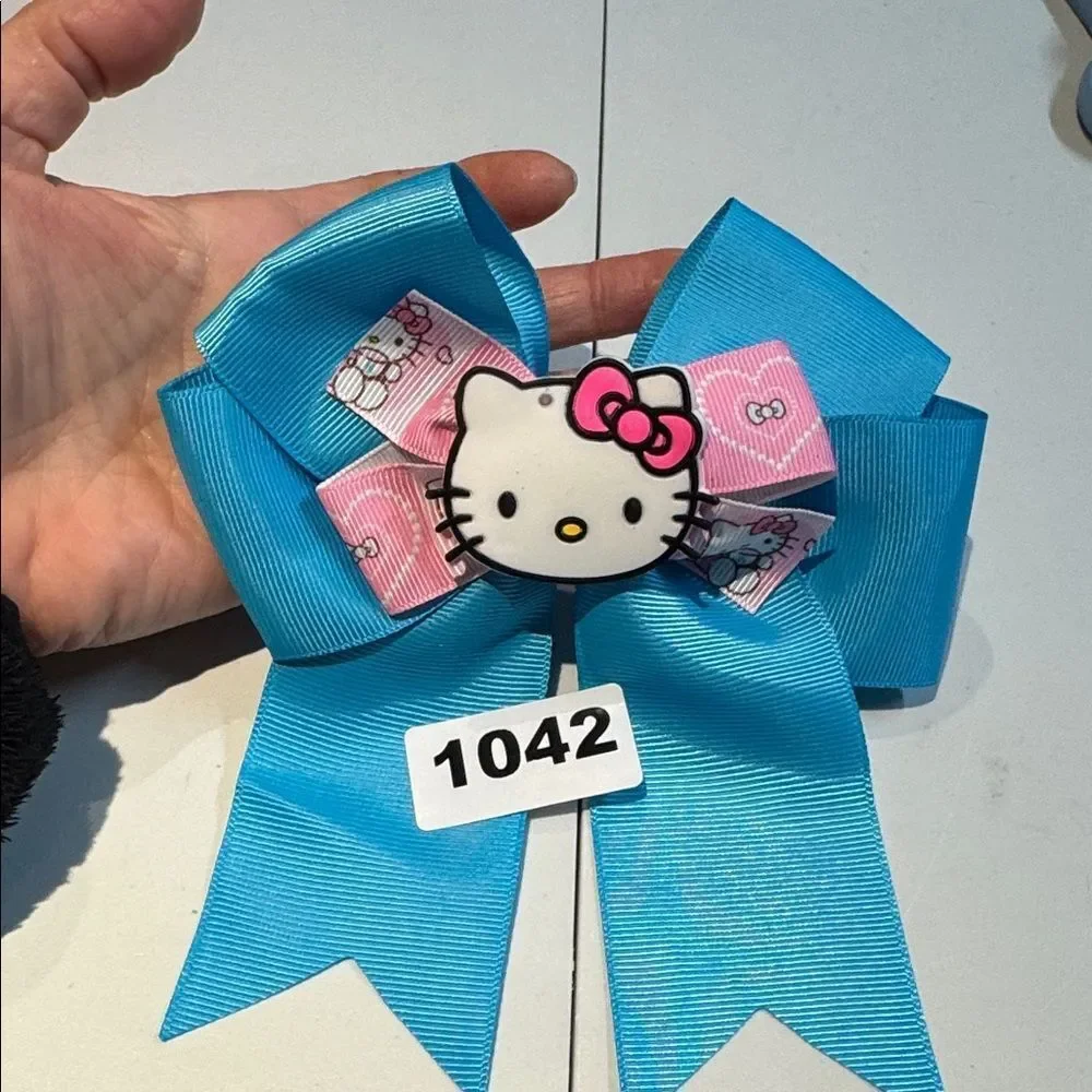 1042 Blue Color Hello Kitty Aligator Clip‎ Hair Bow