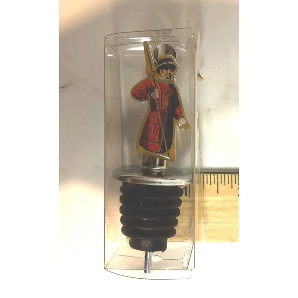 Vintage Royal Guard Beefeater Liquor Bottle Pourers Set of 3 Chrome Enamel