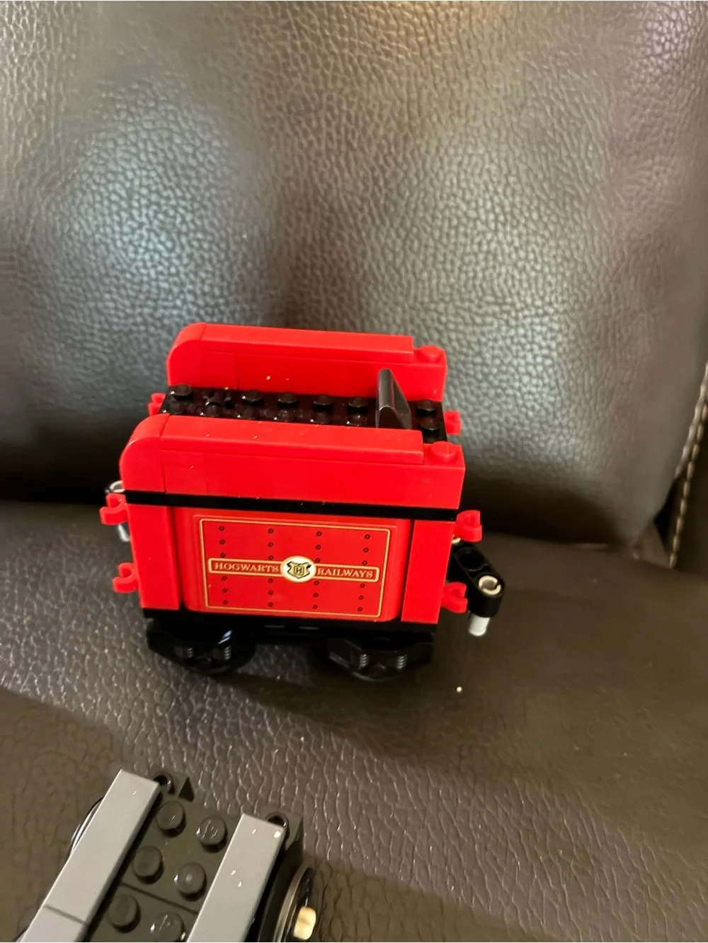 Lego Harry Potter Hogwarts Express Train Set Model #75955