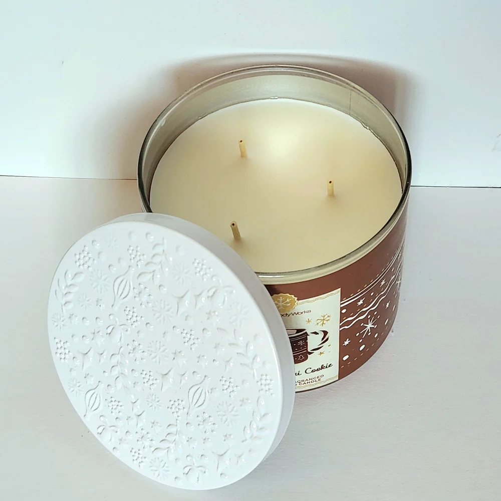 Bath & Body Works Frosted Chai Cookie 3-Wick Candle - Red and White Accents