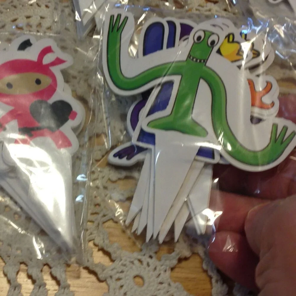 Cupcake Toppers want this