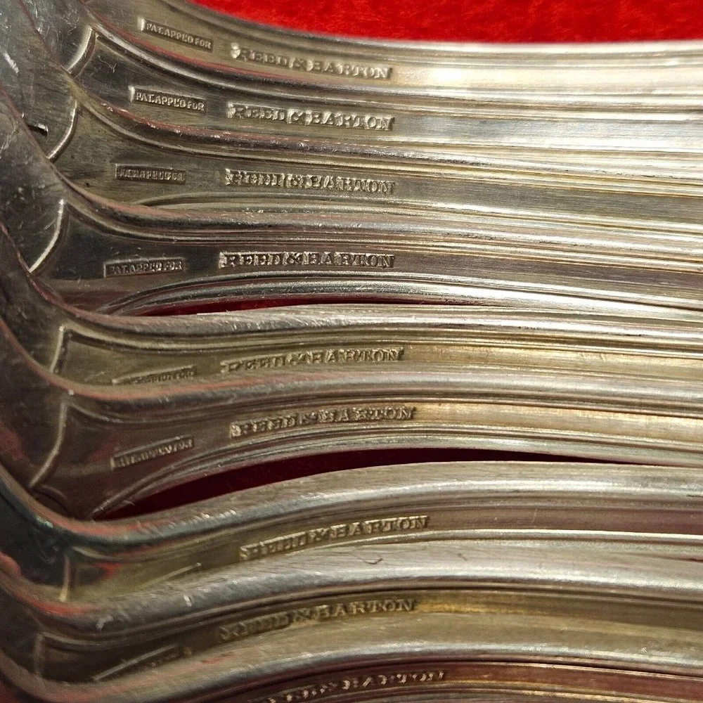 Reed & Barton Silver-Plate Silverware Lot of 11 Table Spoons w/silvercloth -RARE
