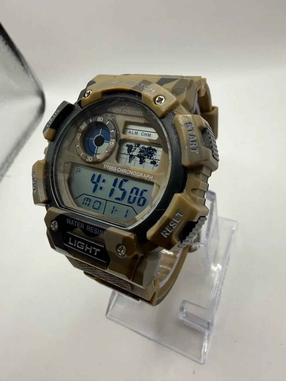 George Men's Digital Camouflage Patterned Sport Wristwatch Plastic Strap