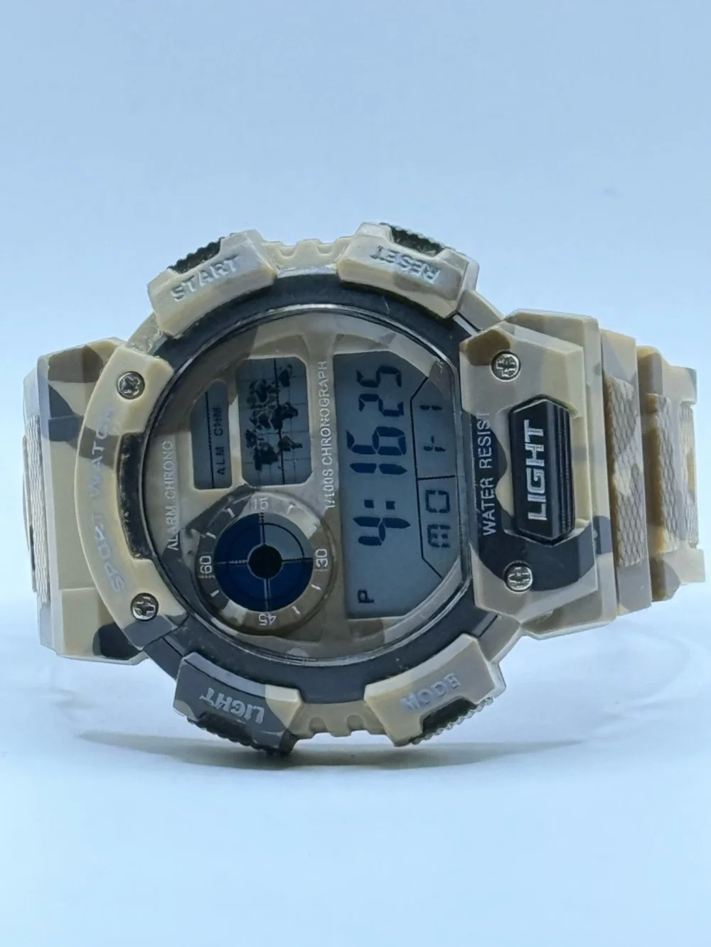 George Men's Digital Camouflage Patterned Sport Wristwatch Plastic Strap
