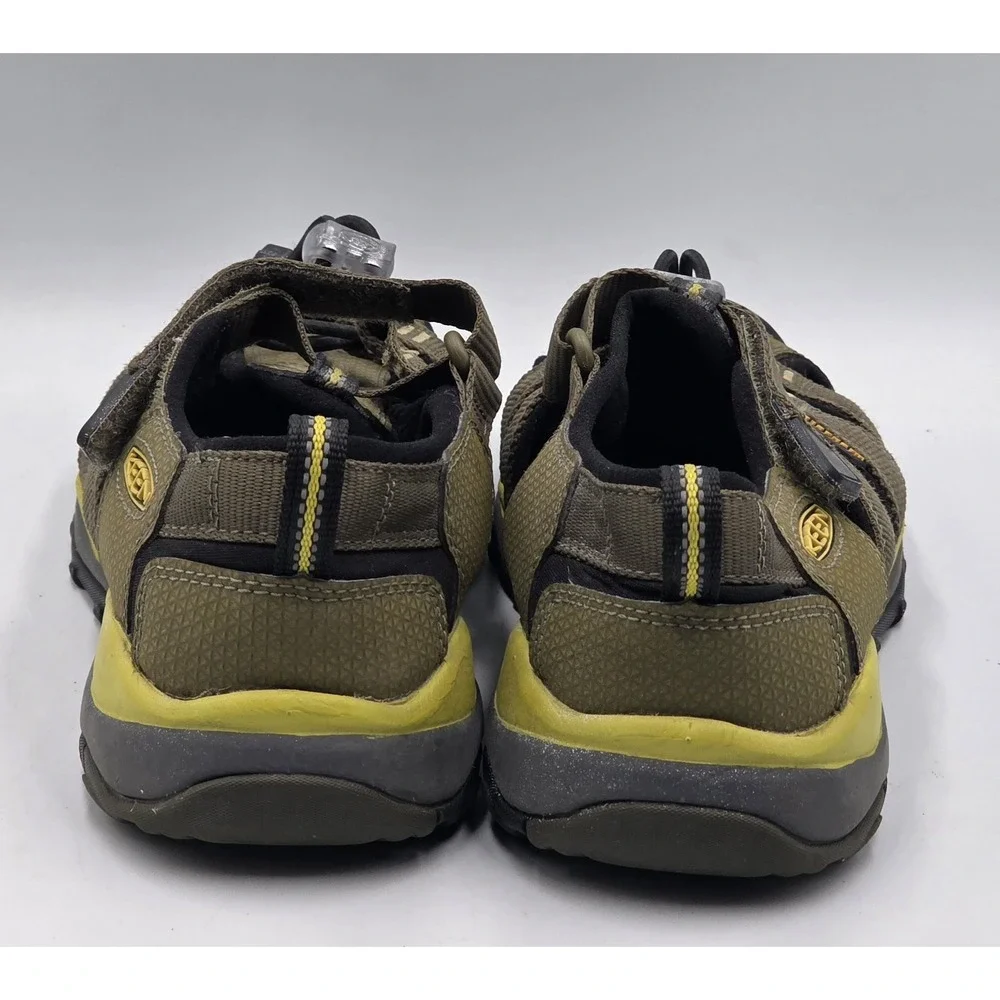 Keen durability logo fit