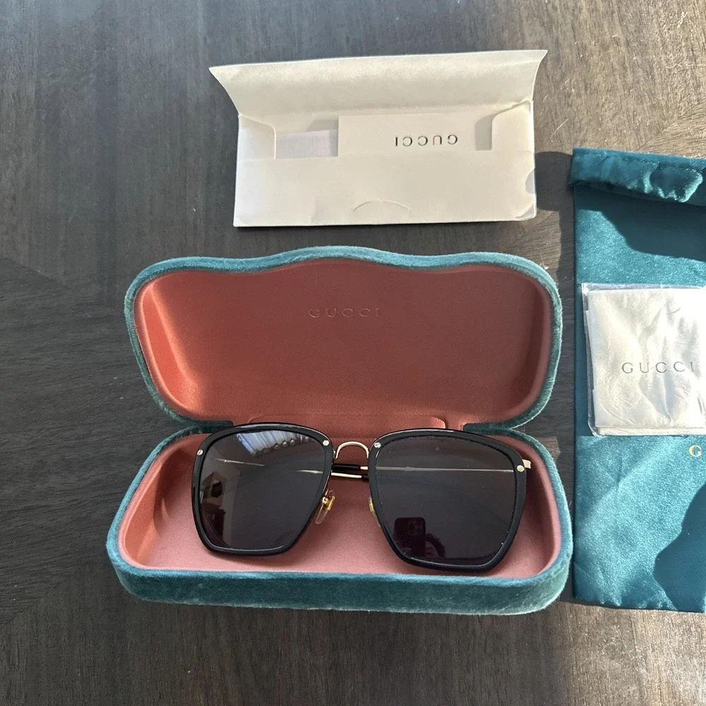 Gucci gg0673s black