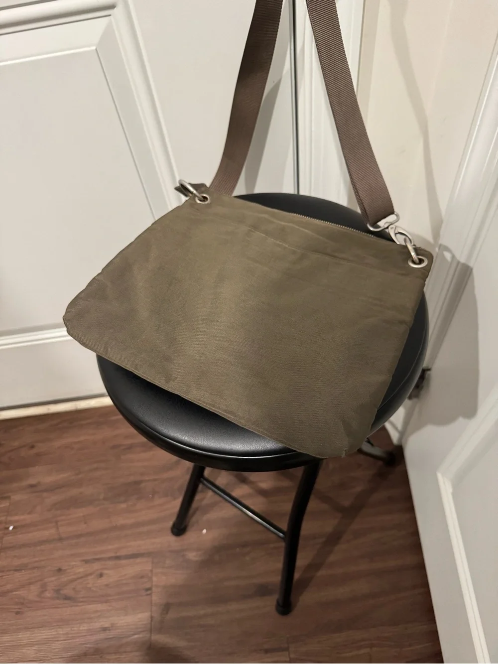 Baggallini classic olive