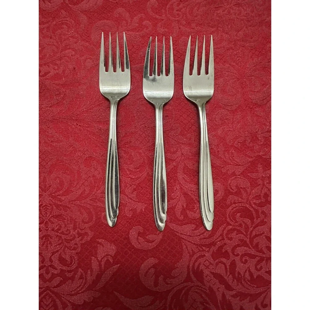 3 Reed & Barton Select Elise 6-3/4” Salad Forks Stainless Korea
