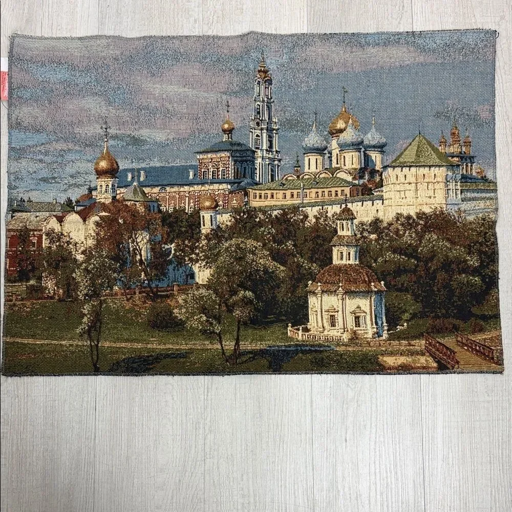 N/A beautiful lavra