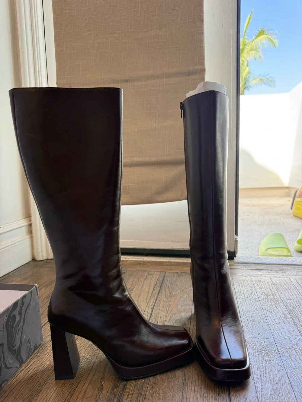 Jeffrey Campbell sleek over