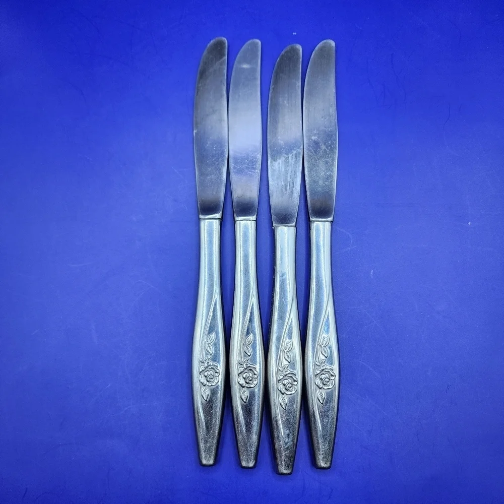 4 Oneida Lasting Rose Dinner Knives Stainless Steel Oneidacraft Deluxe Vtg