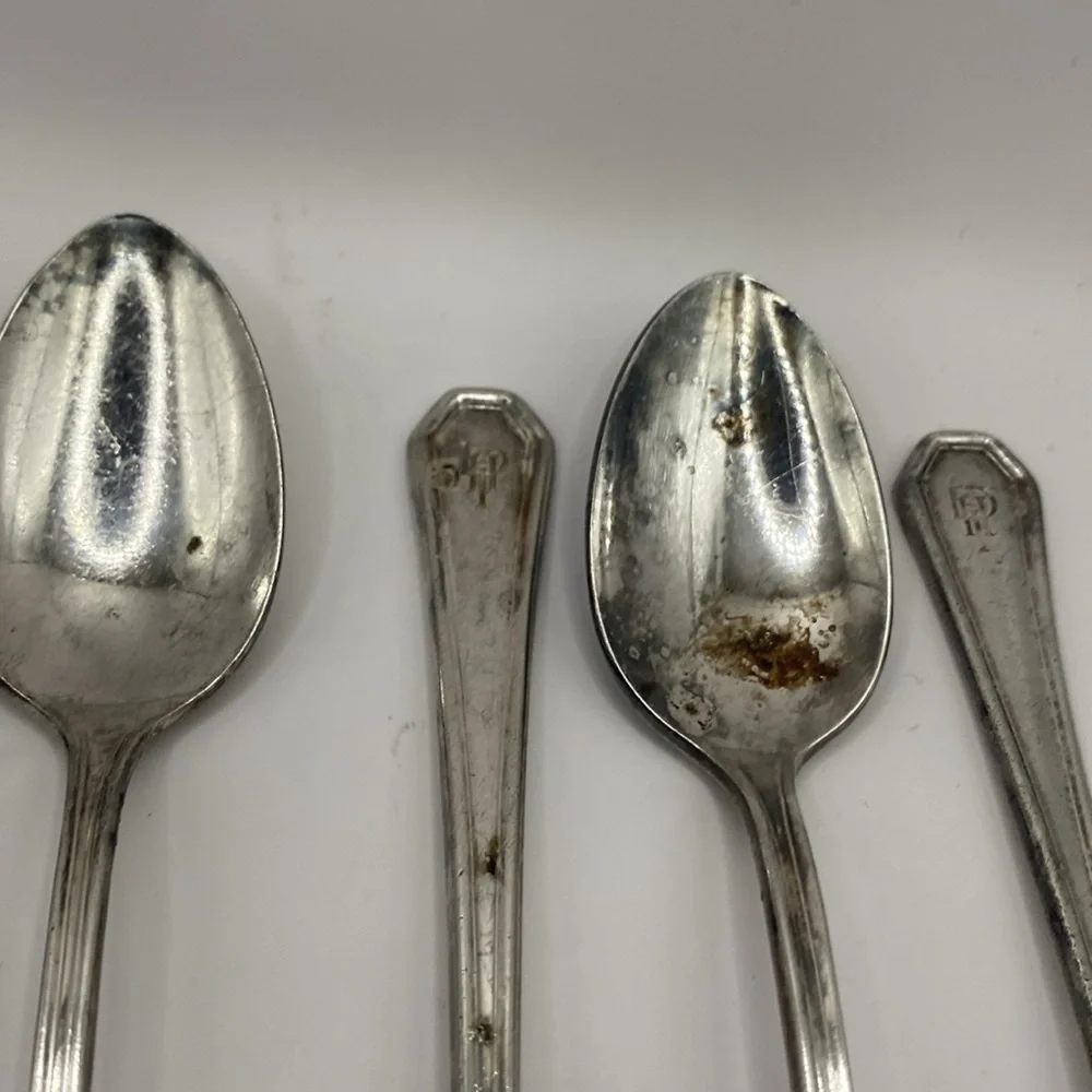 International Silver Co silver plated ice tea spoons set of 8 need polishing VTG