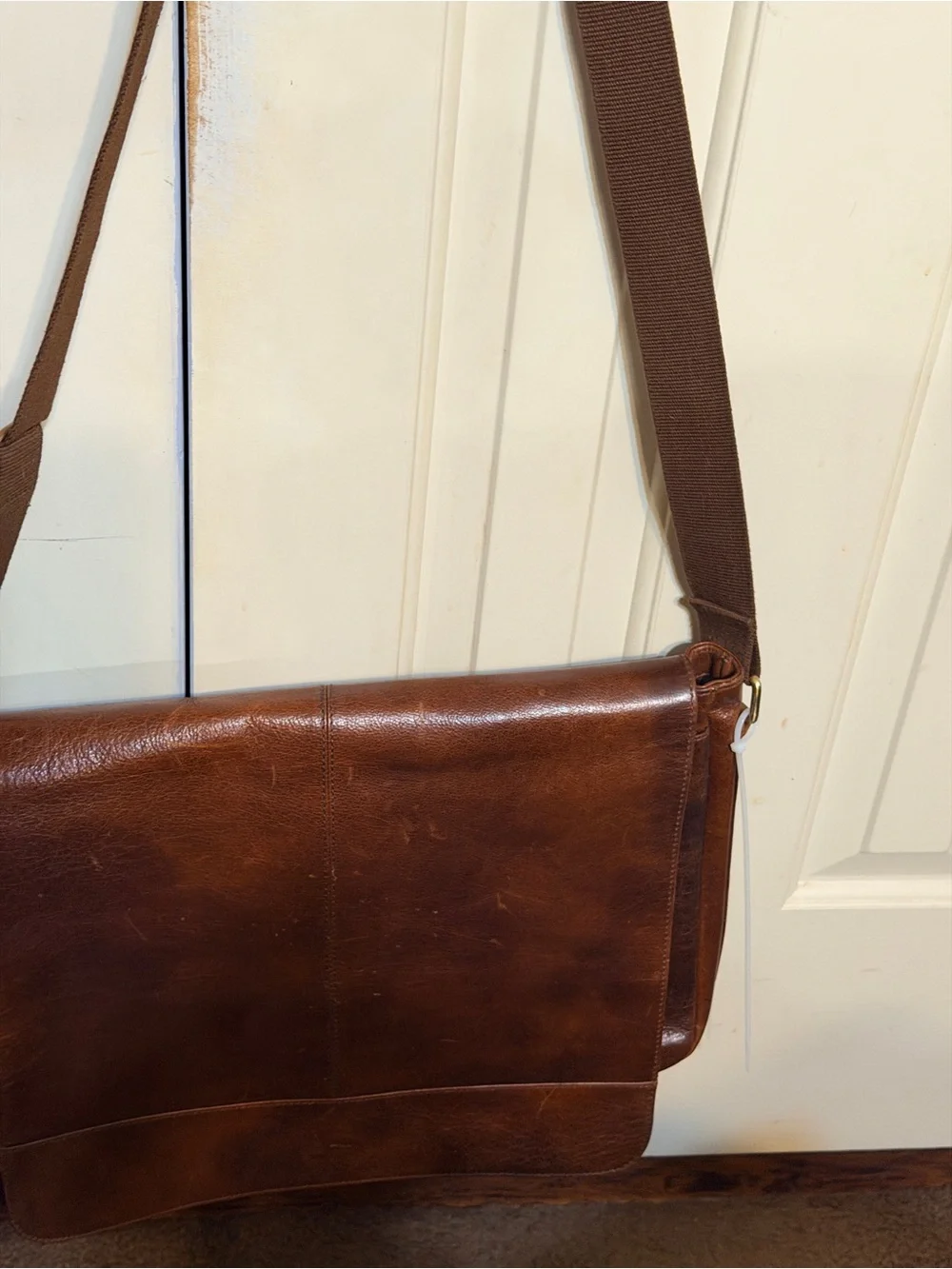 Mancini Leather Messenger Bag in Chestnut Brown - Classic