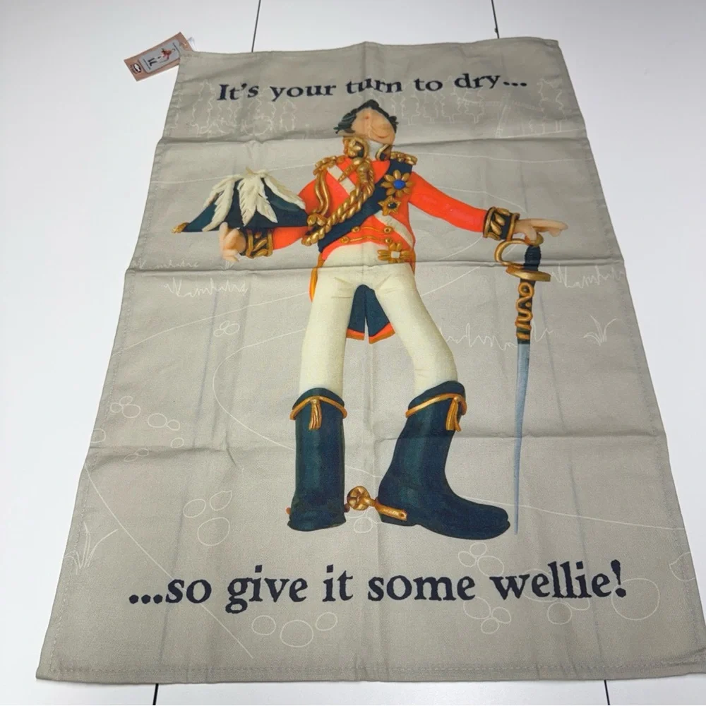 NWT‎ Funny Towel British Soldier Tea Towel Cotton Made England Drying Dishes