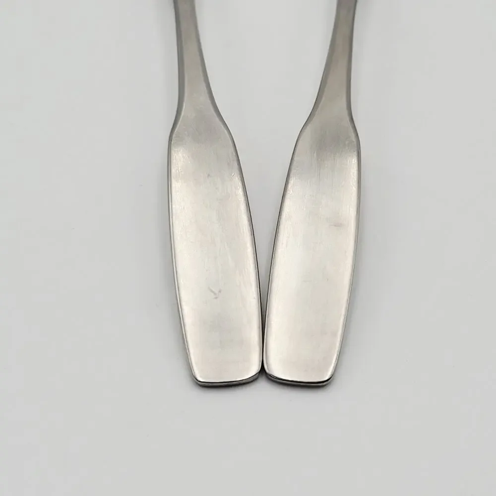 Oneida Paul Revere Set 2 Place Oval Soup Spoon 6.75