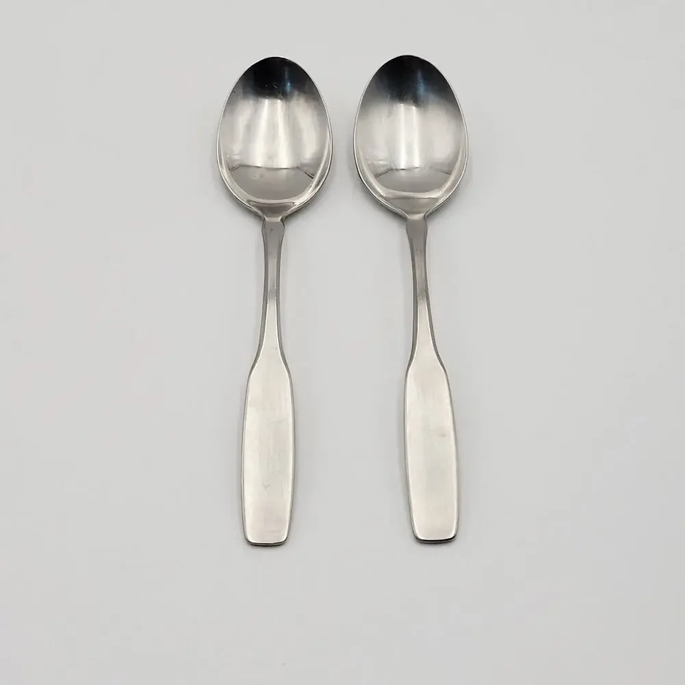 Oneida Paul Revere Set 2 Place Oval Soup Spoon 6.75