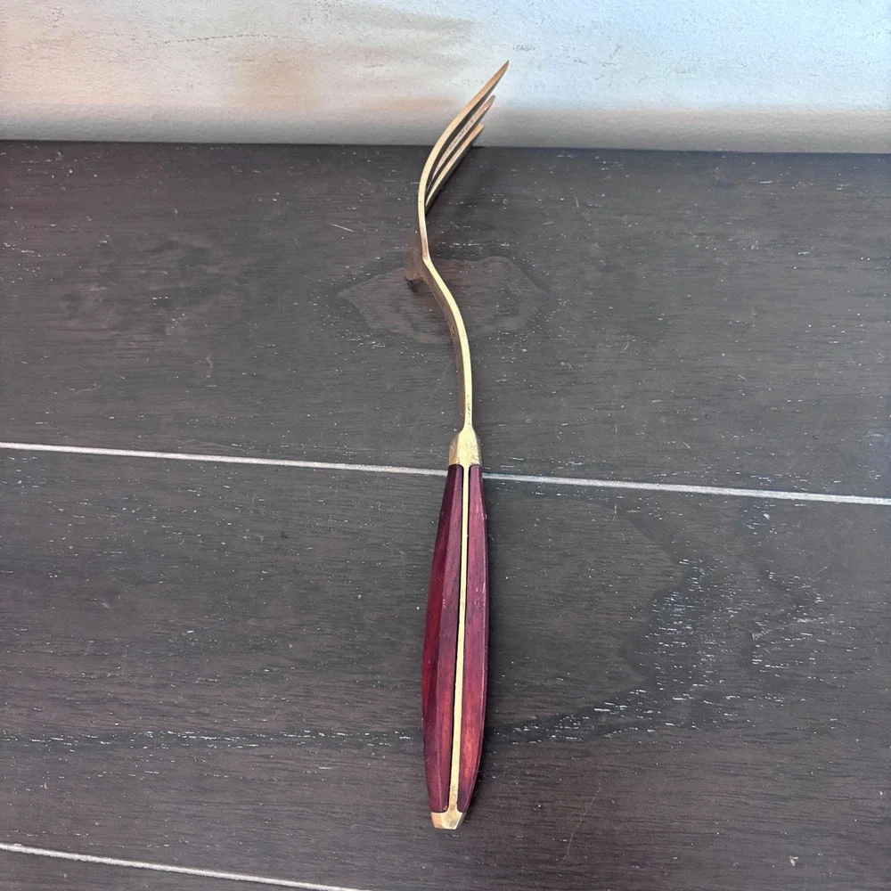 Unbranded vintage brass