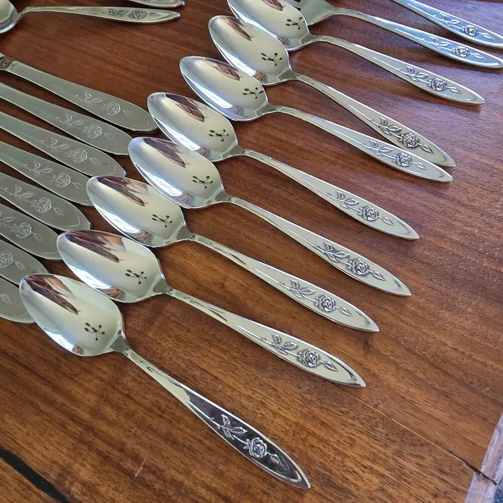 Oneida care knives modern