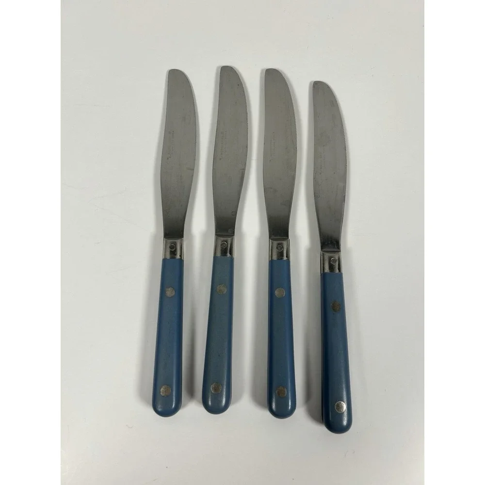 WF Washington Forge Mardi Gras Flatware Light Blue 4 Butter Dinner Knives