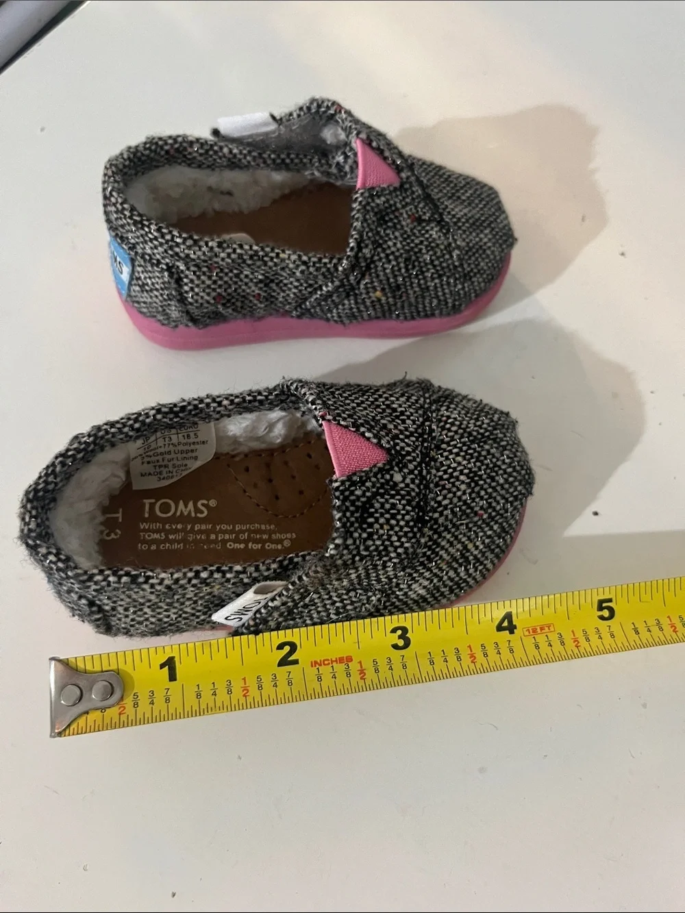 Toms baby girls