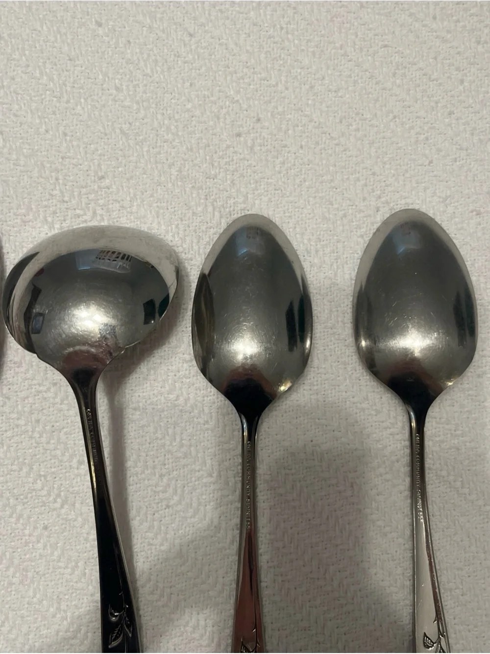 Oneida polished serving