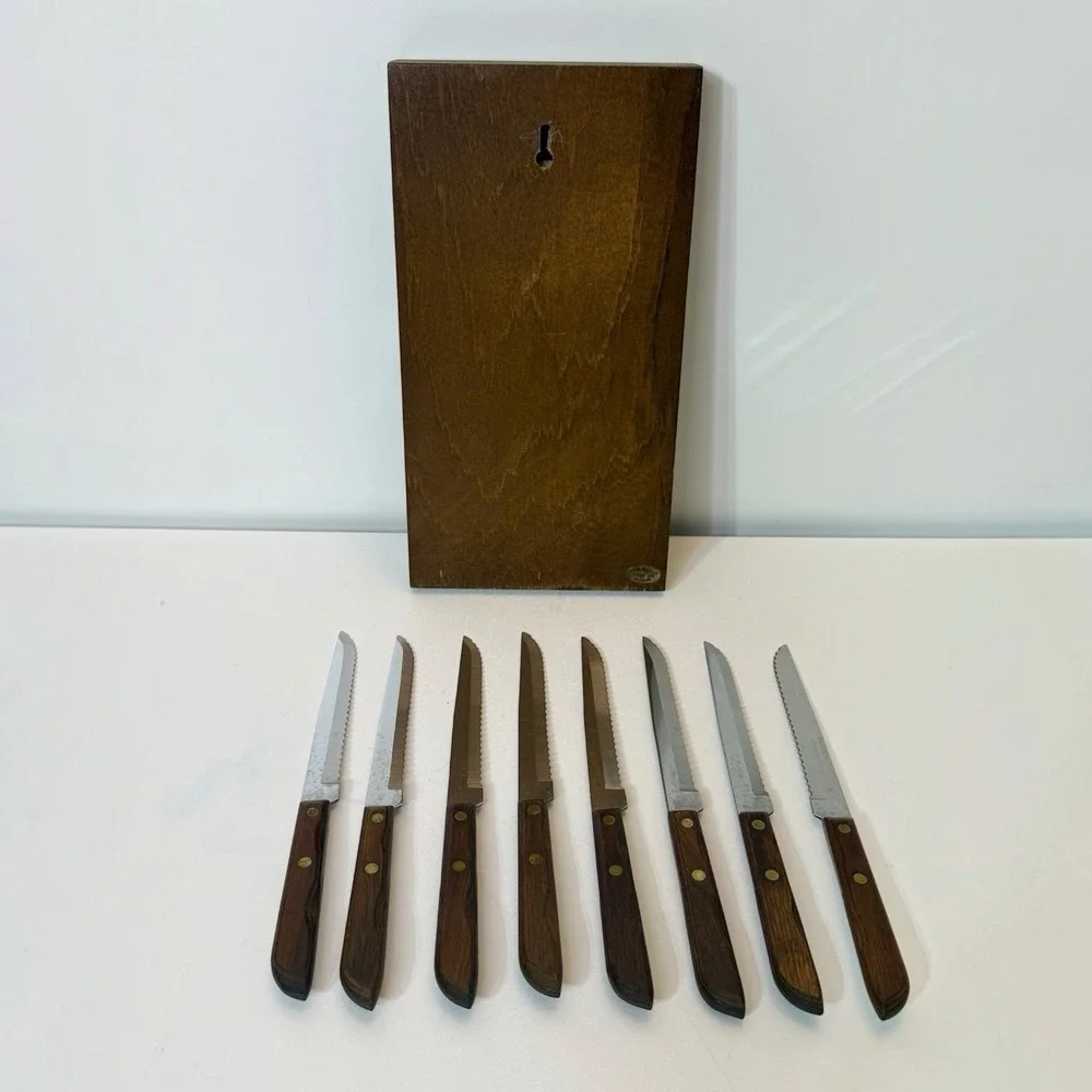 Town & Country Fleetwood Handle Set of 8 Steak Knives With Rack Vintage