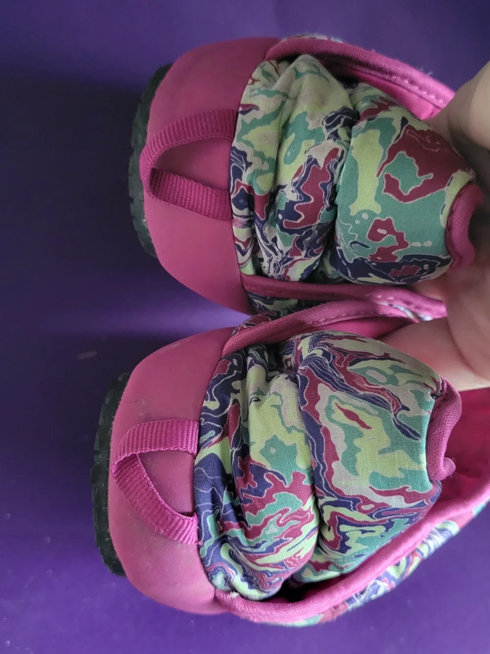 The North Face Kids Pink & Multicolor Puffer Slide Slippers