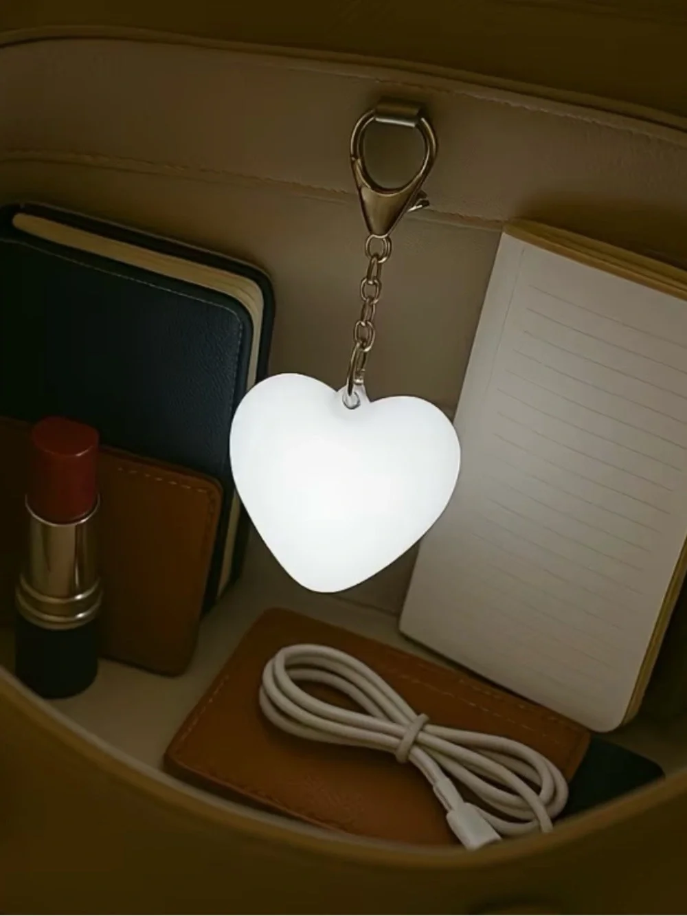 Heart-Shaped LED Purse light- White Glow *NWT