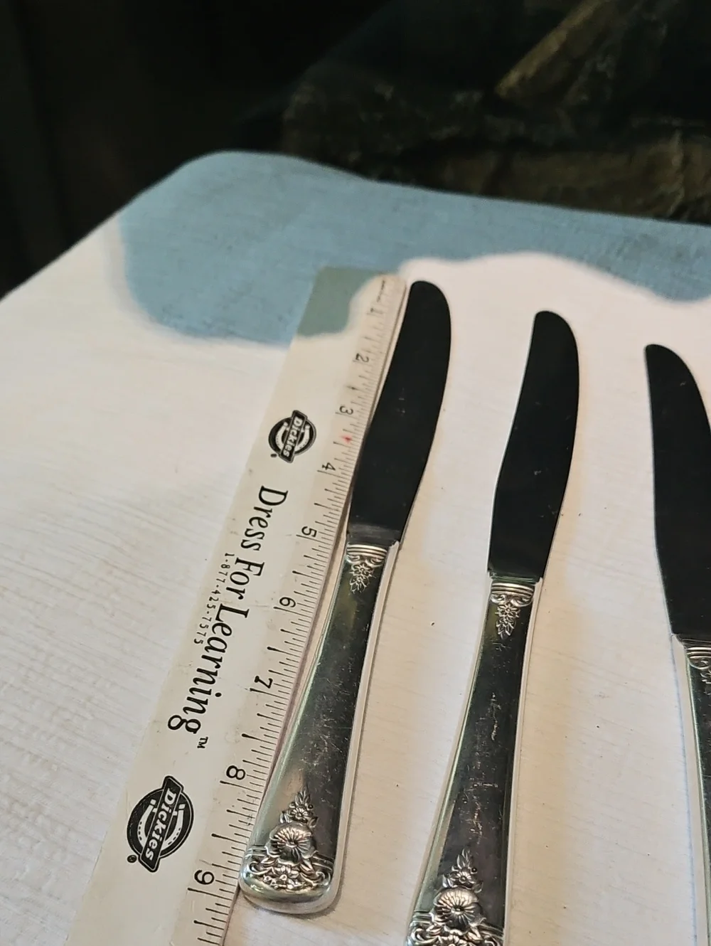 N/A knives no silver