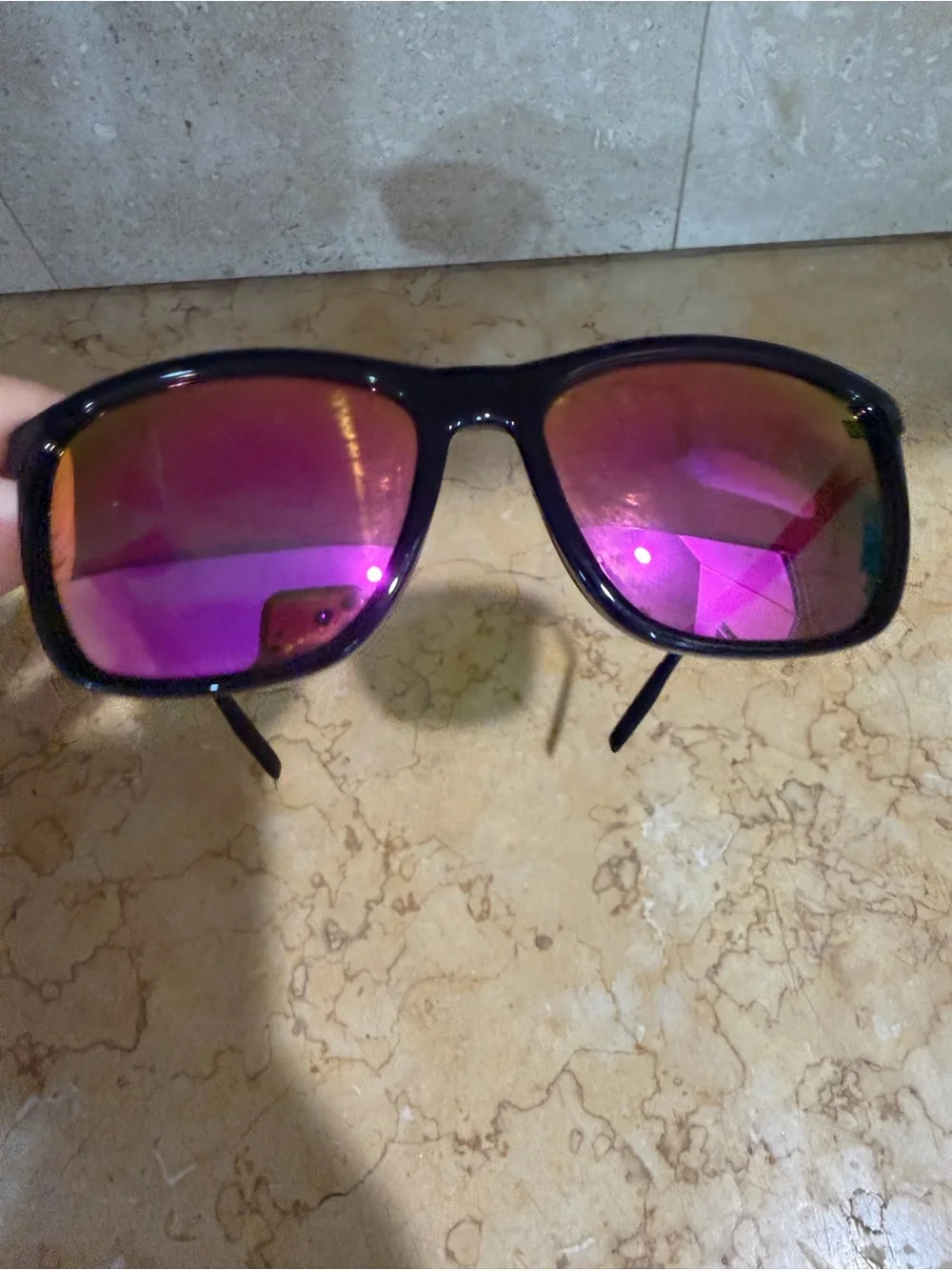 N/A men polarized