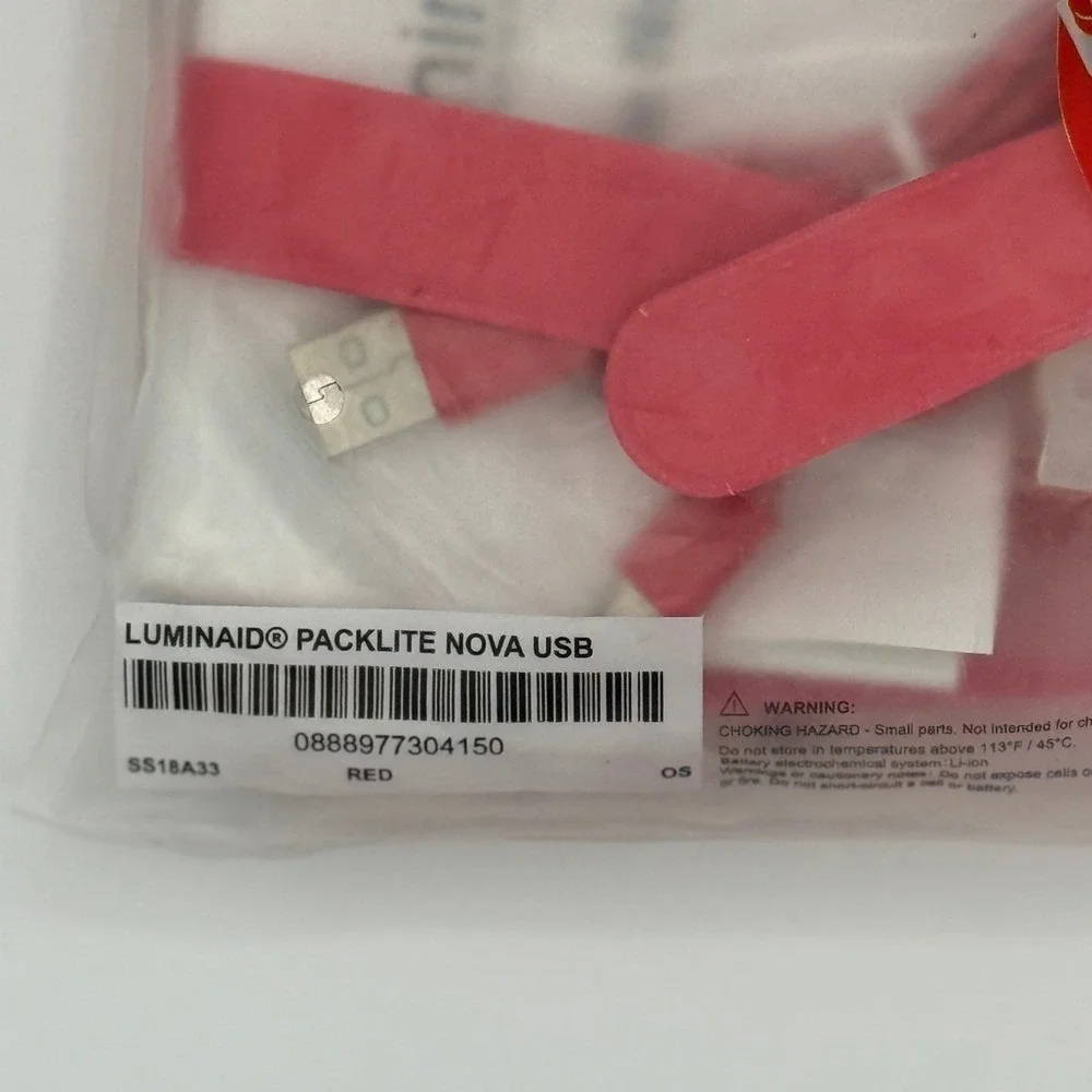 Supreme luminAID PackLite Nova USB Solar Collapsible LED‎ Lantern Red