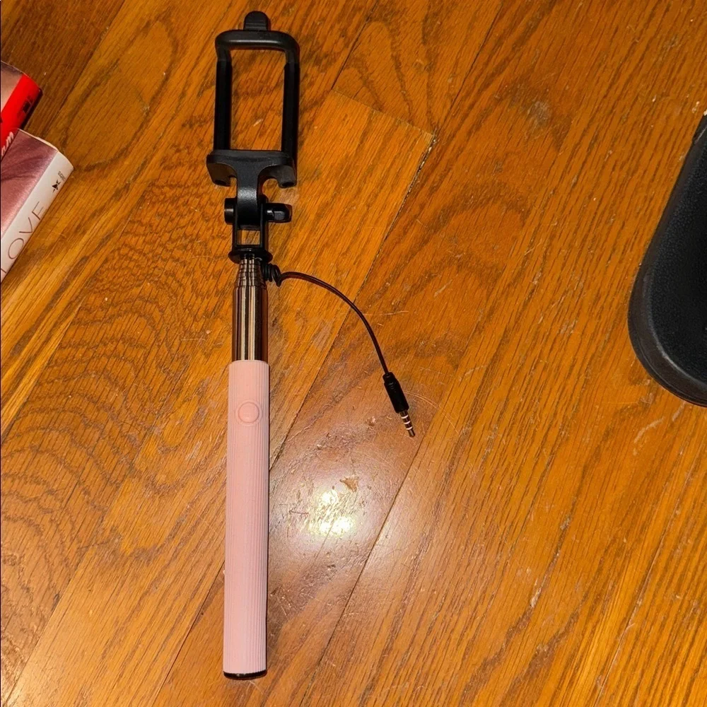 Phone cell Pink Selfie Stick with Black Holder Jack