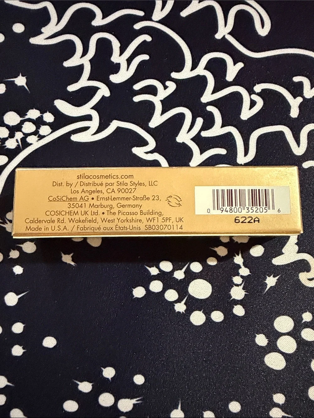 Stila Glitter & Glow Liquid Eye Shadow in Molten Midnight