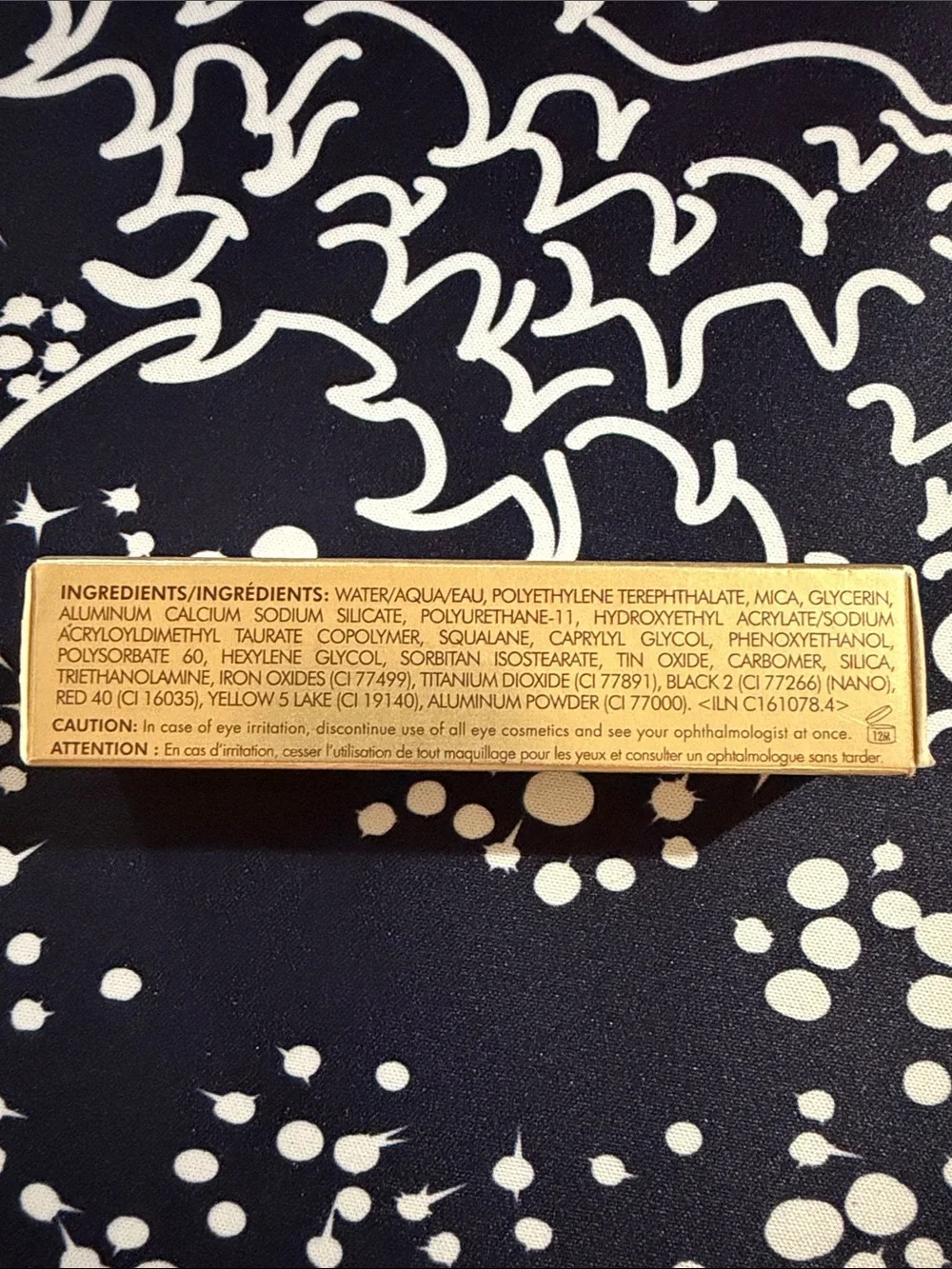 Stila Glitter & Glow Liquid Eye Shadow in Molten Midnight