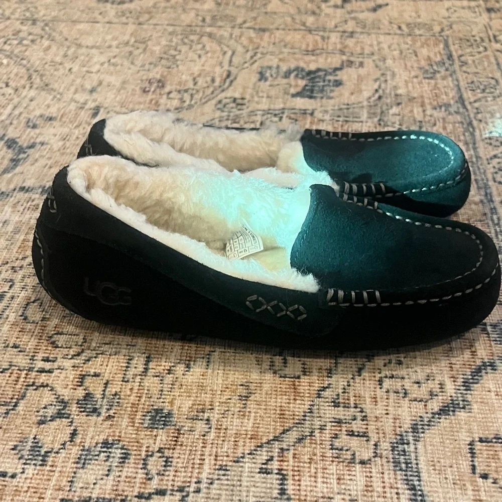 UGG Black Suede Moccasin Slippers size 5