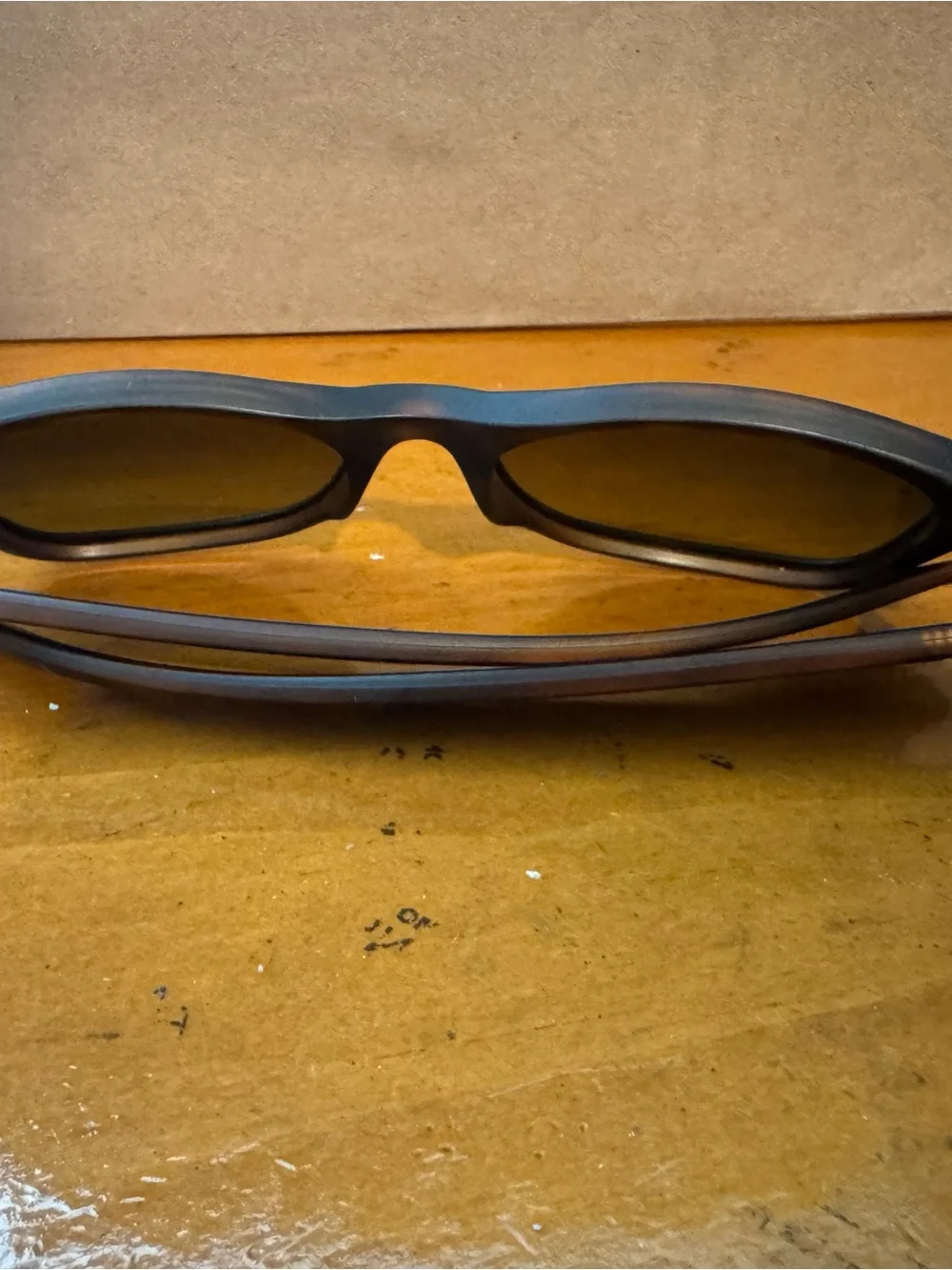 Ray-Ban Black Frame with Amber/Brown Lenses New Wayfarer RB2132