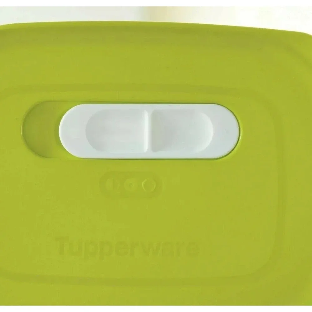 Tupperware fridgesmart cup