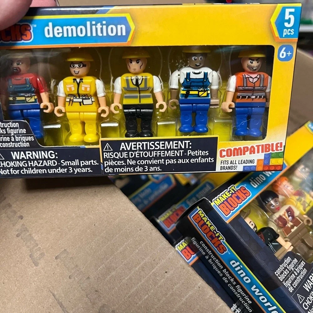 Make it Blocks Mini Figures Firefighters, Police Sets 65 NEW Building Packs