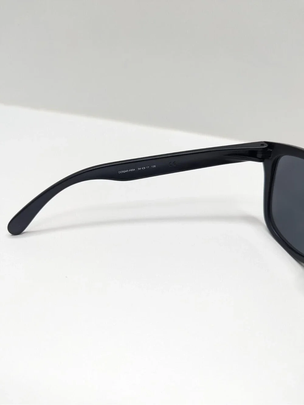 Oakley solid lens