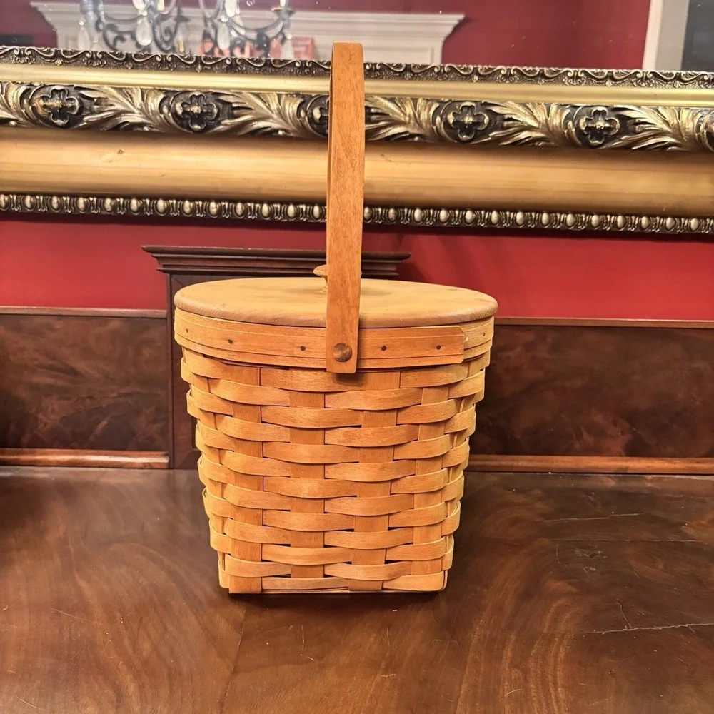 Longaberger 1995 handwoven