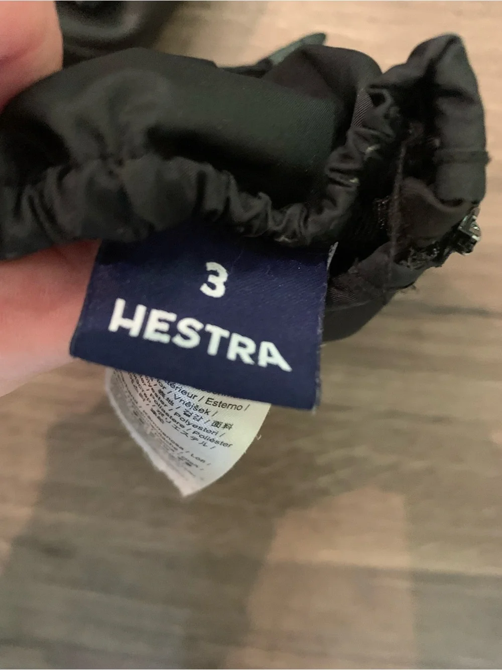 Hestra kids size 3 mittens GUC
