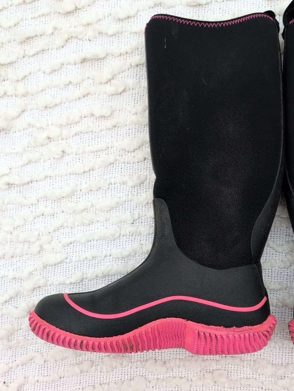 N/A muck boot
