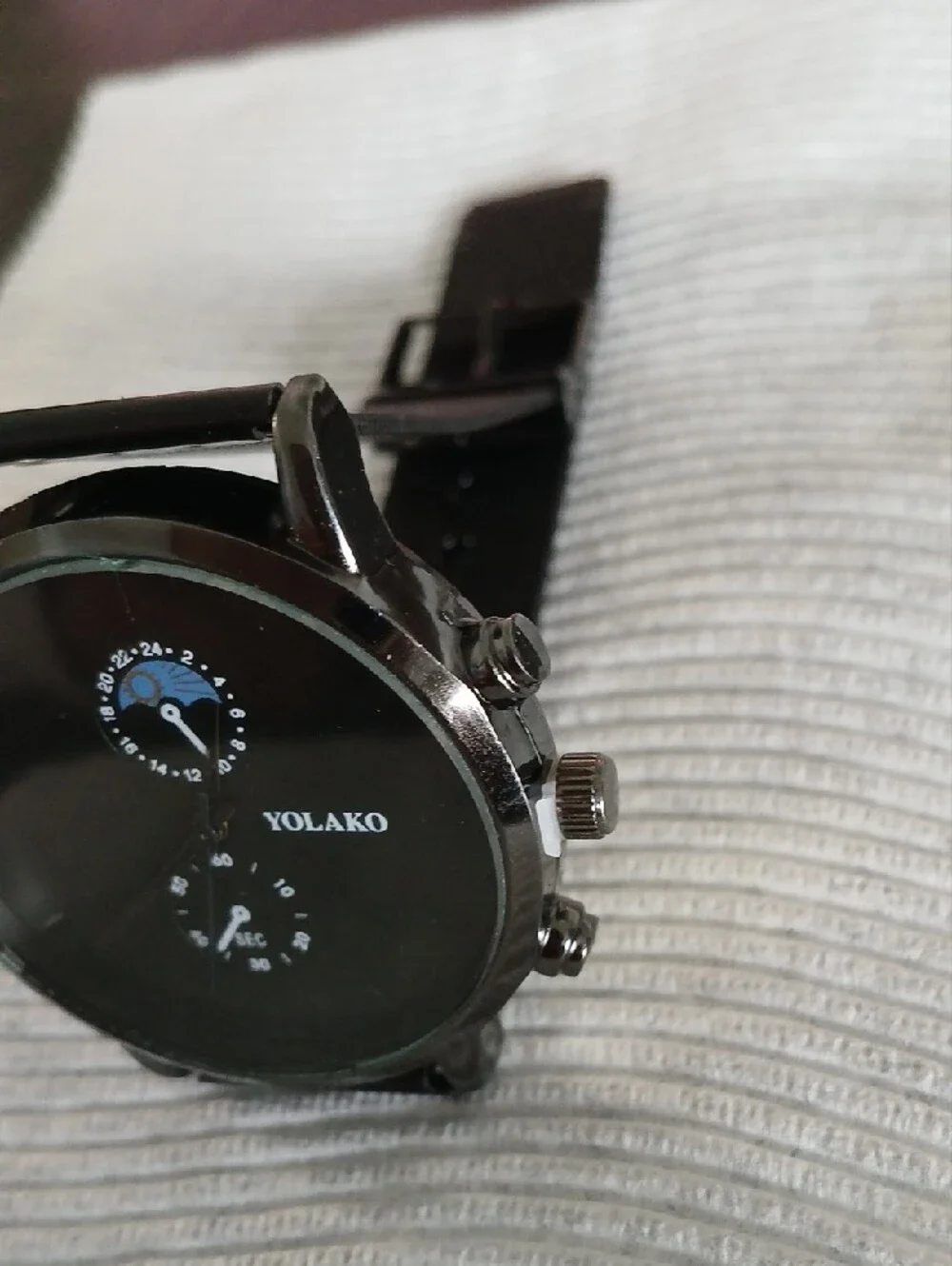 Black Men's Analog Watch - Black Strap