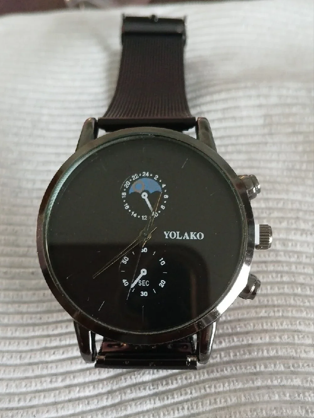 Black Men's Analog Watch - Black Strap