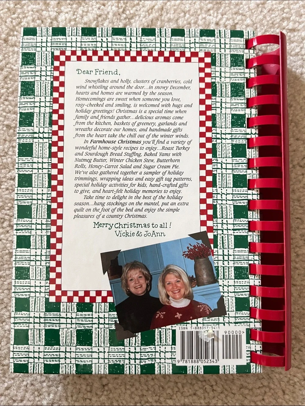 Gooseberry Patch Farmhouse Christmas Cookbook -EC