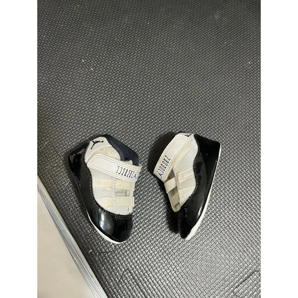 Nike size 2c