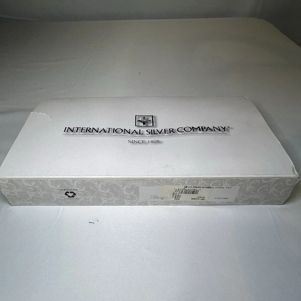 International Silver serving silverplate piece