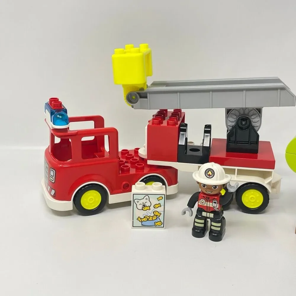 Lego Duplo Fire Truck 10969 Retired Set Building Blocks Incomplete