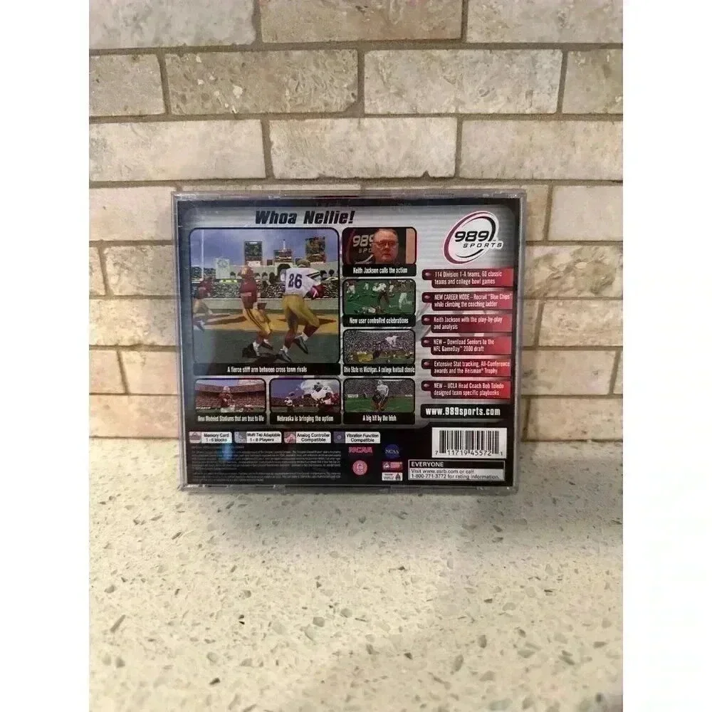 NCAA GameBreaker 2000 For Playstation 1‎