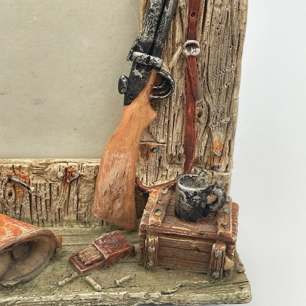 Resin Hunting Picture Frame 4x6‎ Treasured Times Rustic Country Rifle Boots